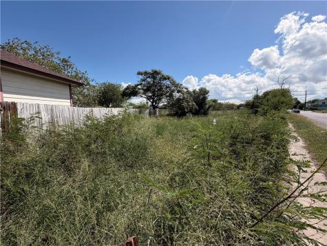 1006 Duncan Street Corpus Christi TX 78405