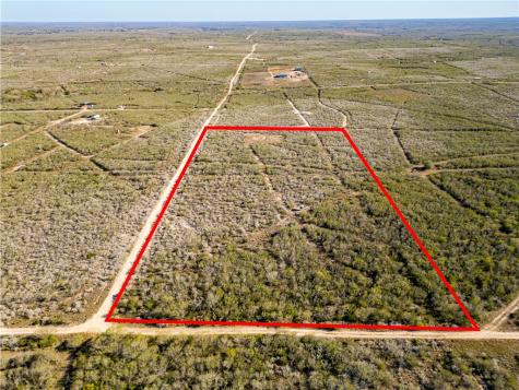 449 Double Eagle Road George West TX 78022