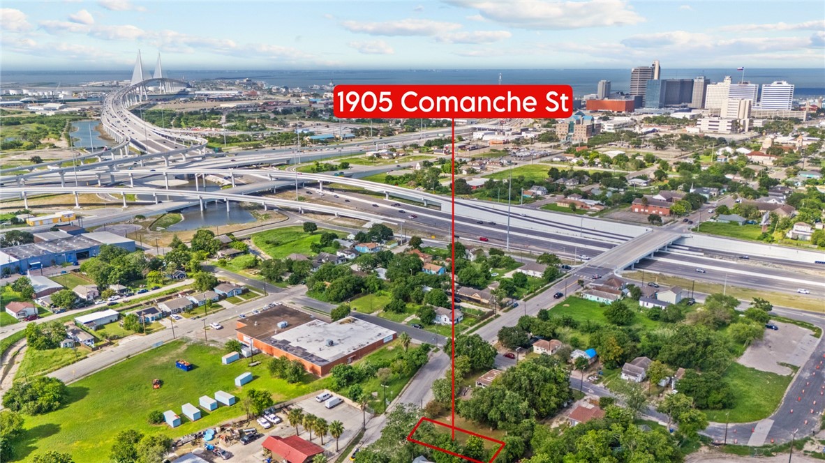 1905 Comanche Street Corpus Christi TX 78408