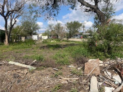 1201 Dakota Street Robstown TX 78380