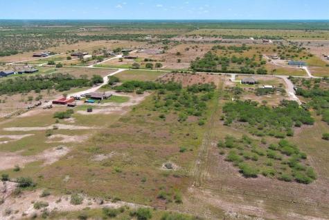 253 County Road 222 Orange Grove TX 78372