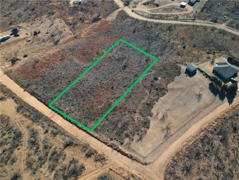 0.94 Acres Griffin Lane Other TX 79036