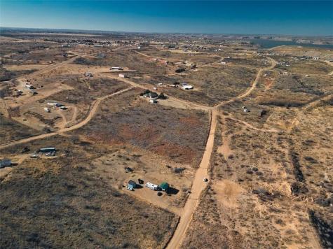 0.94 Acres Griffin Lane Other TX 79036