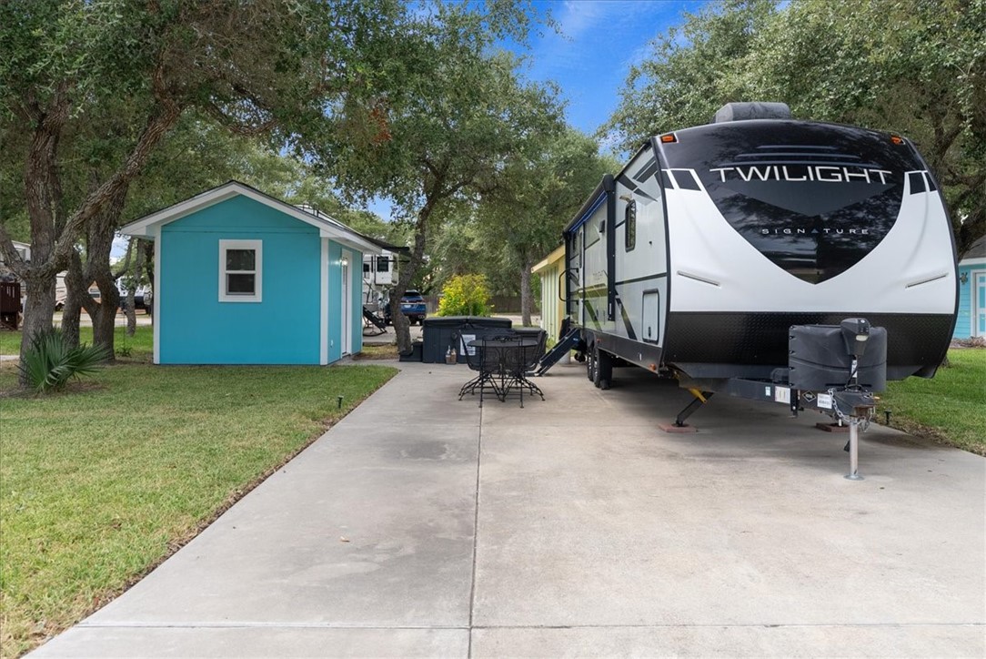 1402 W Corpus Christi Street 33 Rockport TX 78382