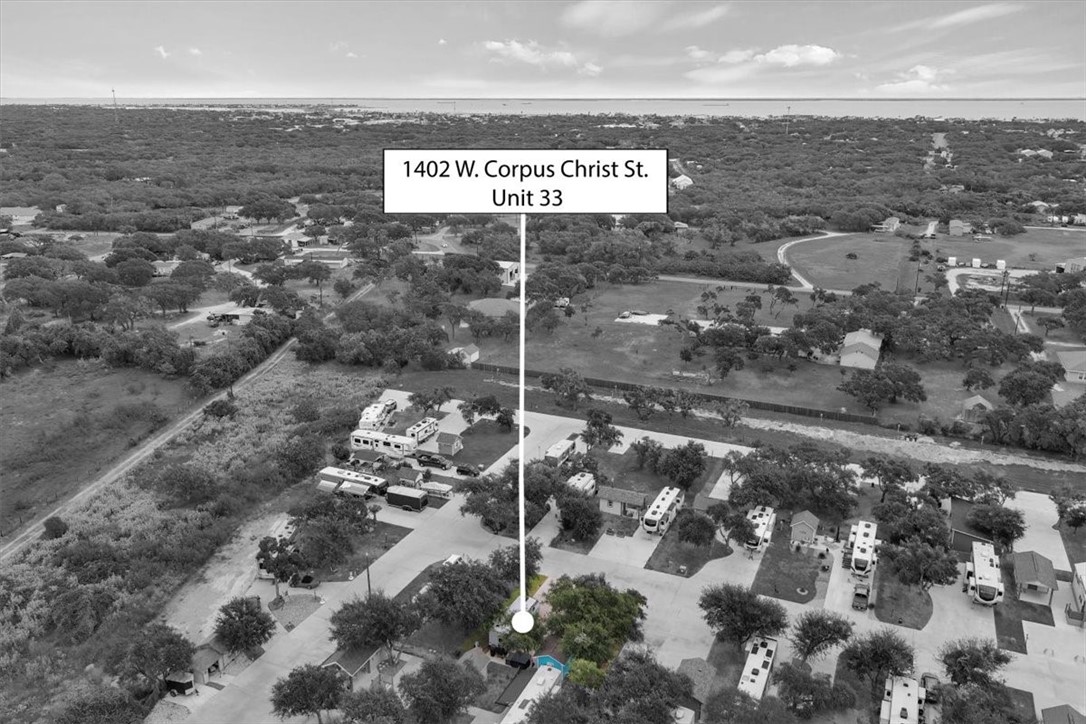 1402 W Corpus Christi Street 33 Rockport TX 78382