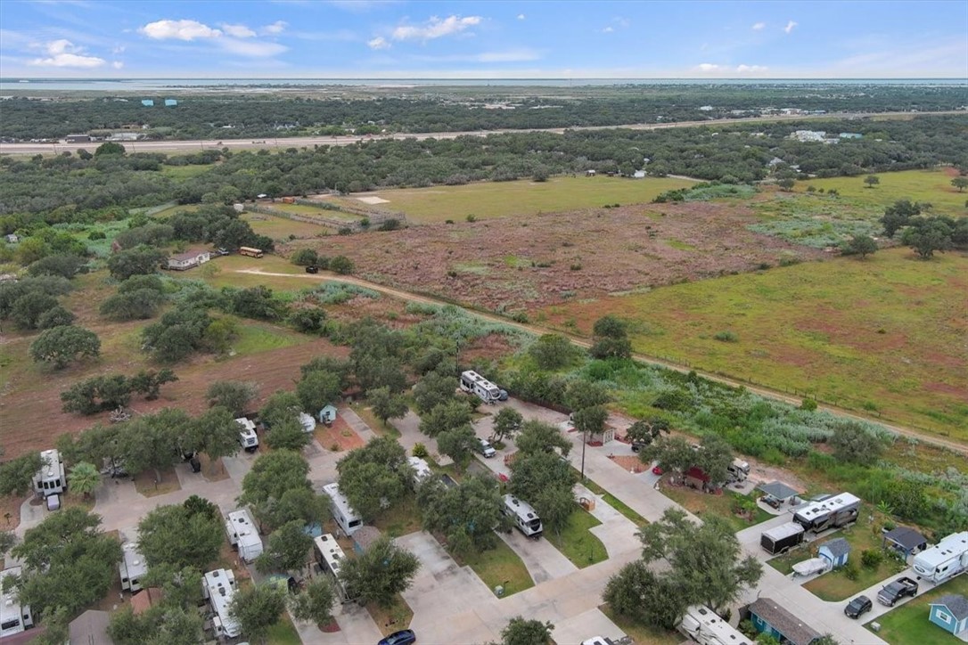1402 W Corpus Christi Street 33 Rockport TX 78382