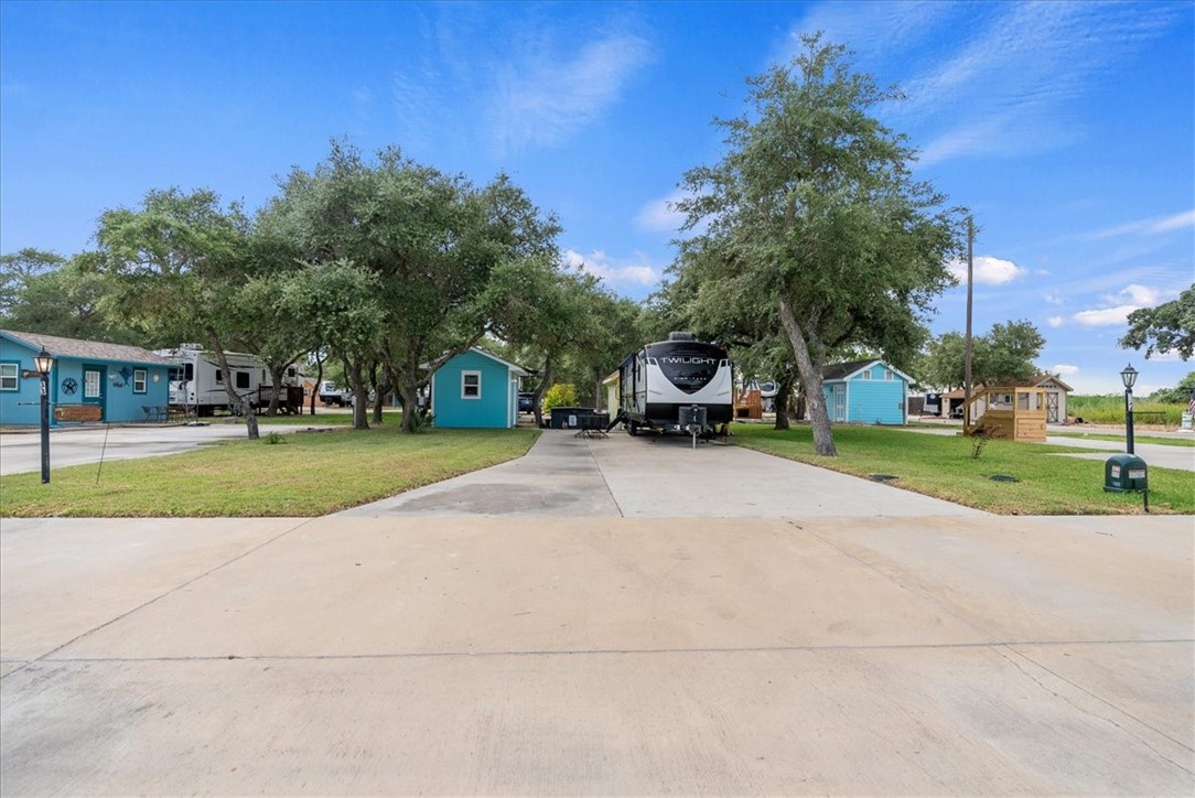 1402 W Corpus Christi Street 33 Rockport TX 78382
