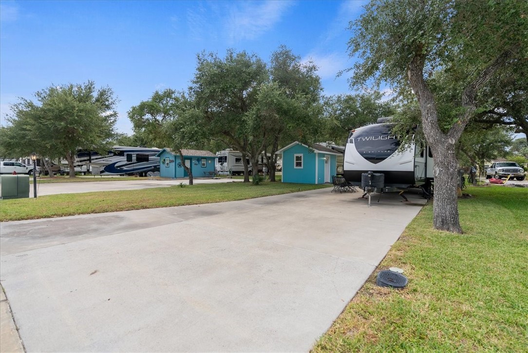 1402 W Corpus Christi Street 33 Rockport TX 78382
