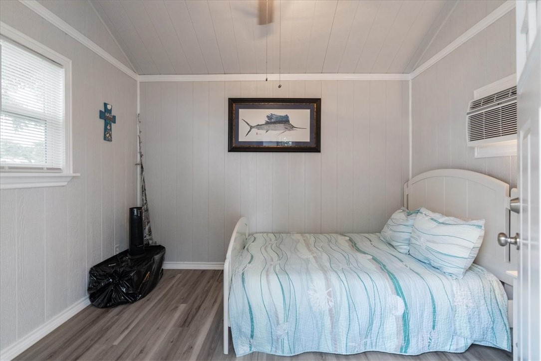 1402 W Corpus Christi Street 33 Rockport TX 78382