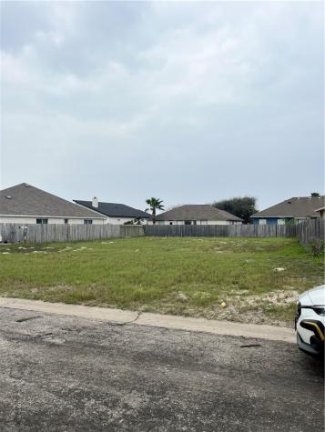 14761 Dasmarinas Drive Corpus Christi TX 78418