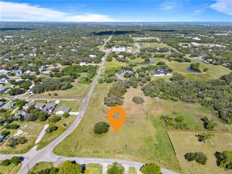 1215 Lady Claire Street Rockport TX 78382