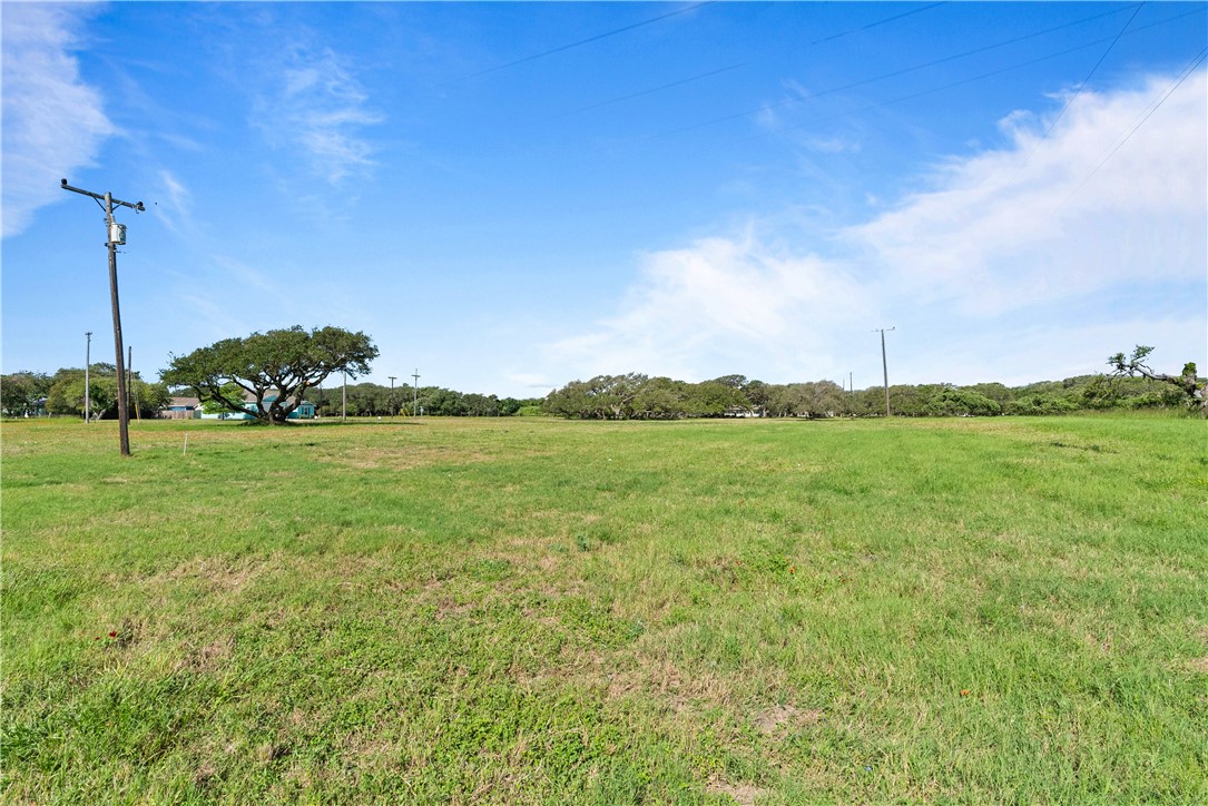 1215 Lady Claire Street Rockport TX 78382
