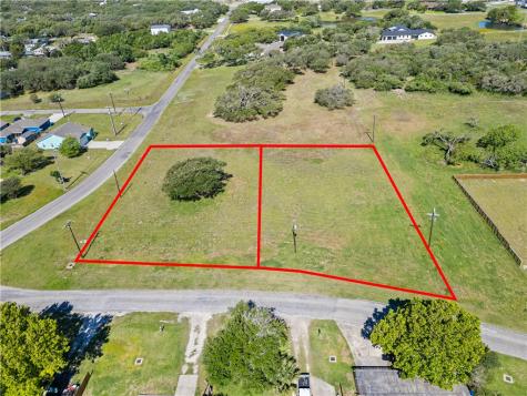1215 Lady Claire Street Rockport TX 78382