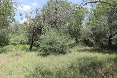 3 Cr 1144 3 Sinton TX 78387