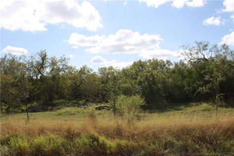 3 Cr 1144 3 Sinton TX 78387