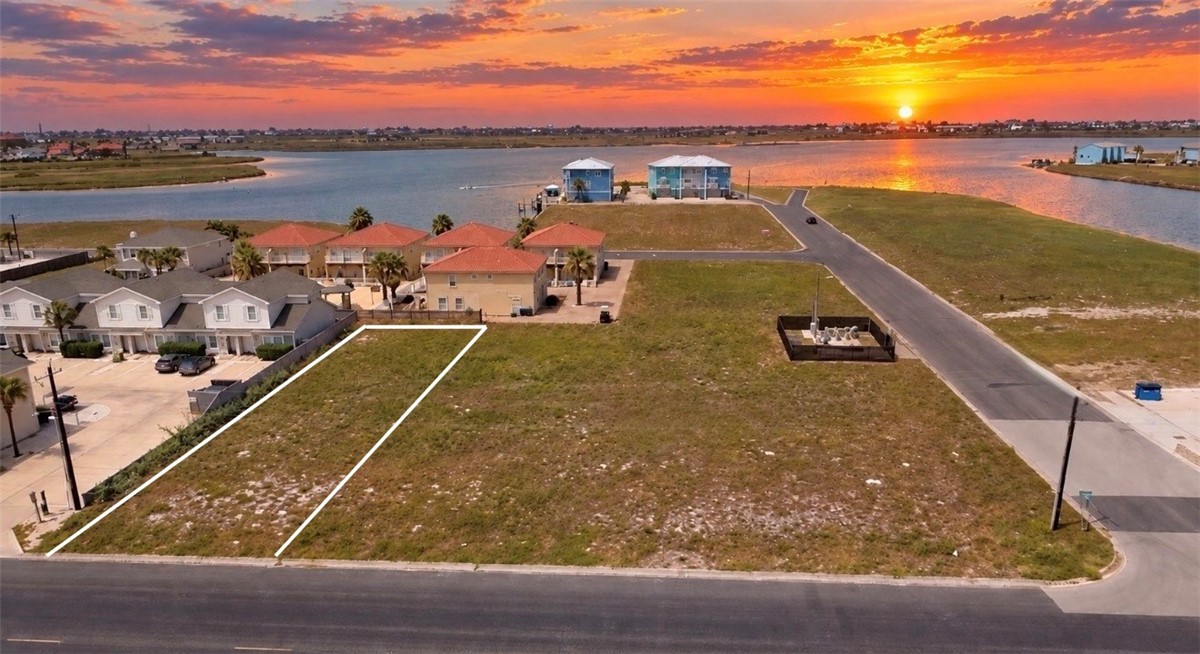 15009 Leeward Drive Corpus Christi TX 78418