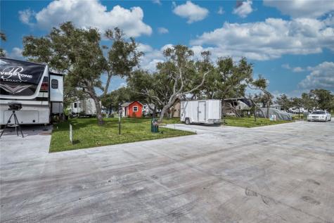 1406 W Corpus Christi Street 58 Rockport TX 78382