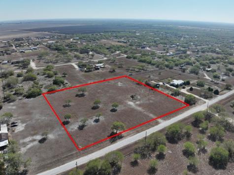 3872 Cobb Lane Robstown TX 78380