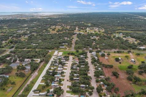 1402 W Corpus Christi Street 33 Rockport TX 78382