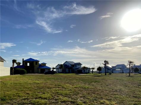 152 Reserve Lane Rockport TX 78382