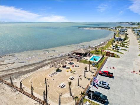 101 Caribbean Drive Unit #6 Corpus Christi TX 78418