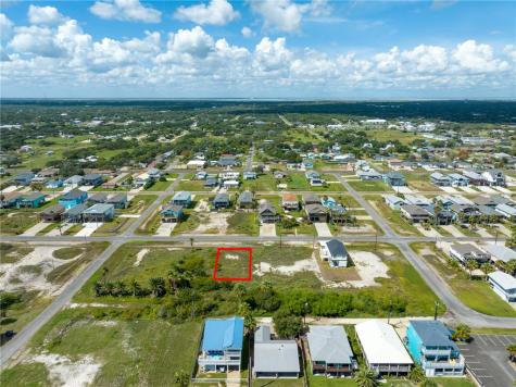 1120 S Magnolia Street Rockport TX 78382