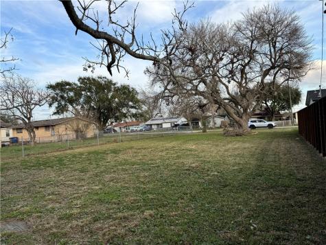 1210 Baywood Corpus Christi TX 78418