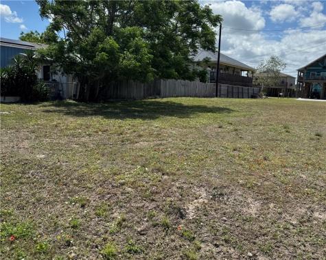 137 Buena Vista Drive Corpus Christi TX 78418