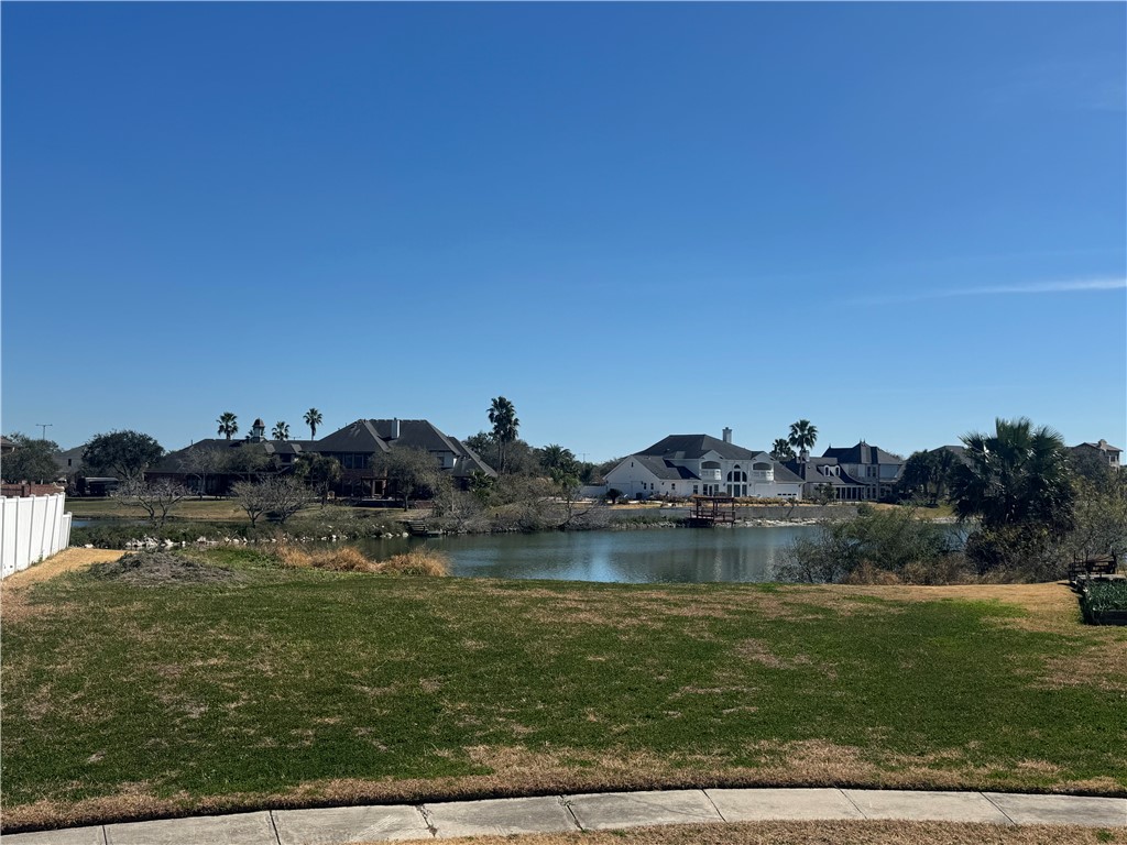 7650 Kings Lake Creek Corpus Christi TX 78413