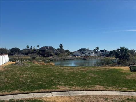 7650 Kings Lake Creek Corpus Christi TX 78413