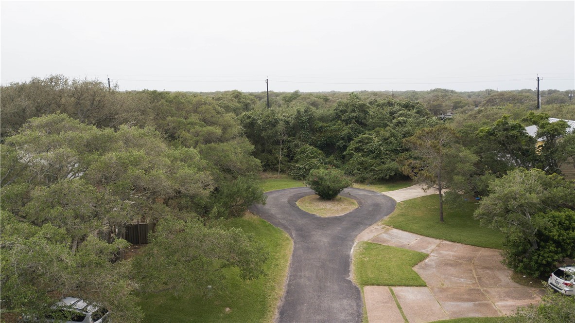 26 Bahama Street N Rockport TX 78382