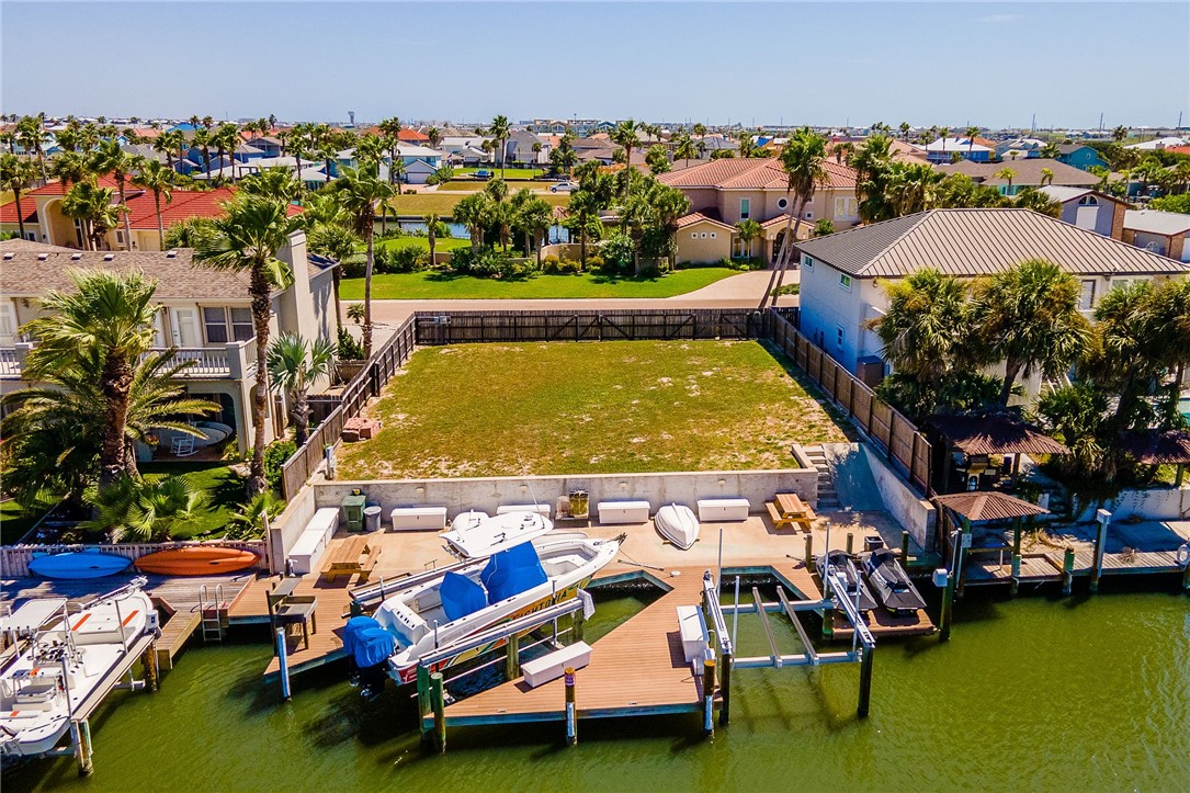 359 Mustang Boulevard Port Aransas TX 78373