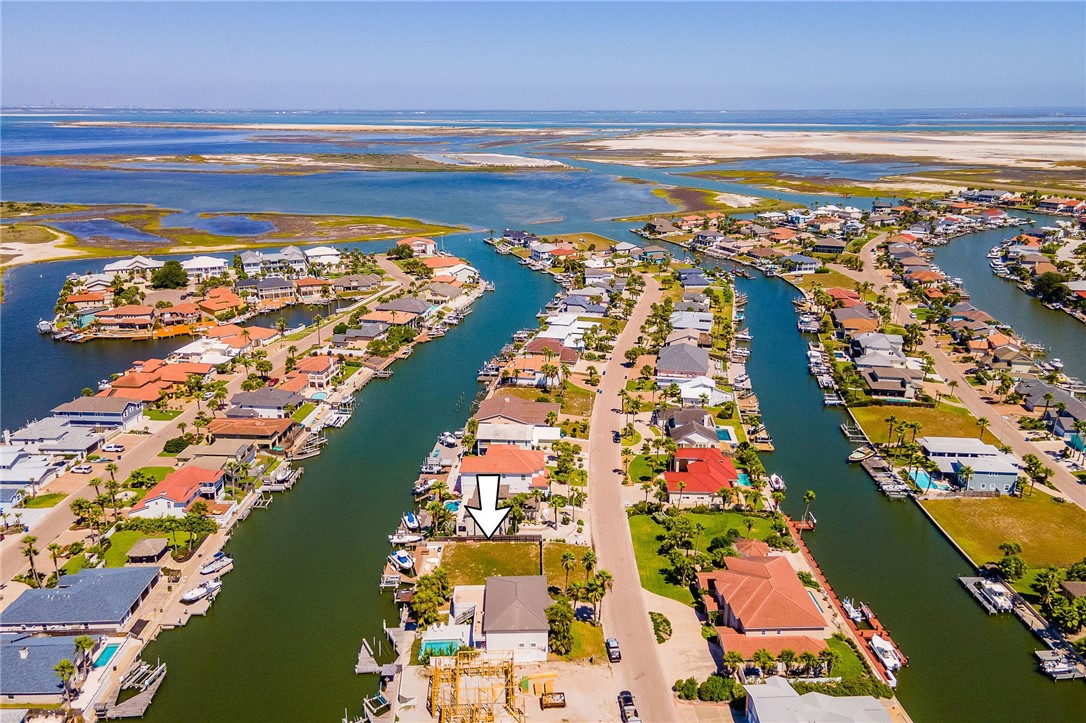 359 Mustang Boulevard Port Aransas TX 78373