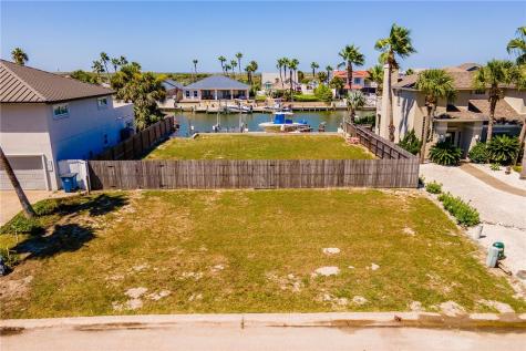 359 Mustang Boulevard Port Aransas TX 78373