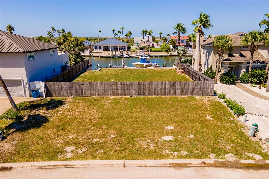 359 Mustang Boulevard Port Aransas TX 78373