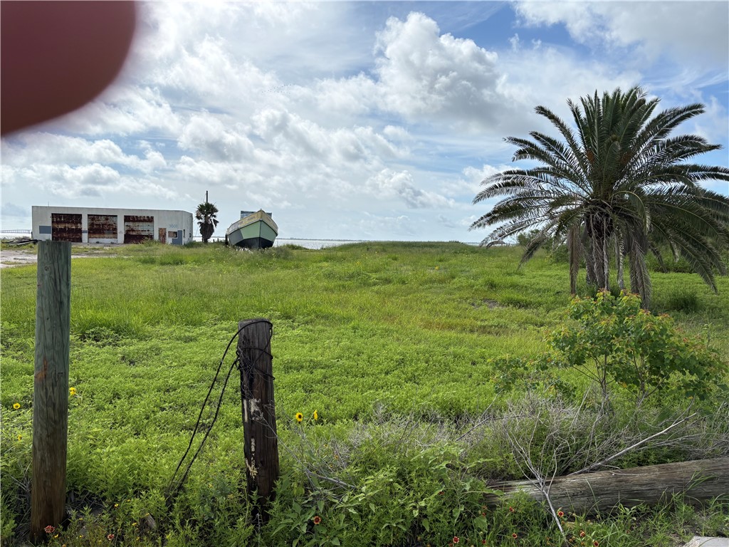2937 Laguna Shores Road Corpus Christi TX 78418