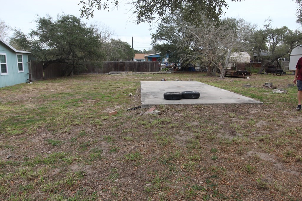 814 & 818 N Ann Rockport TX 78382