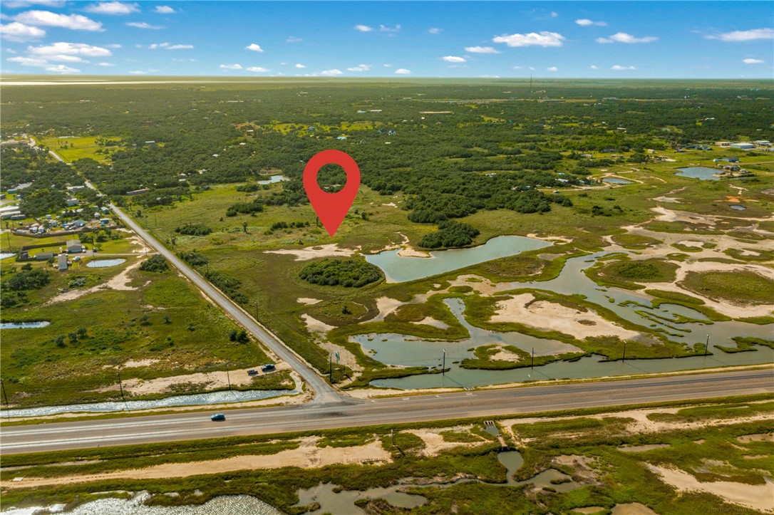 1222 Smokehouse Road Rockport TX 78382