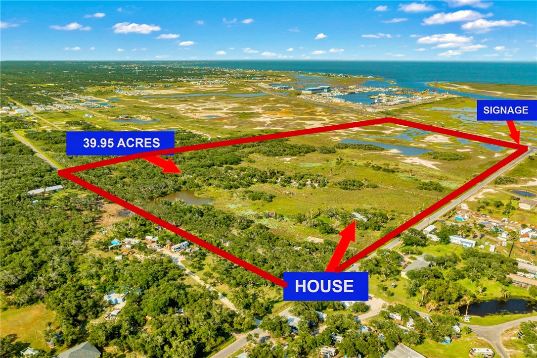 1222 Smokehouse Road Rockport TX 78382