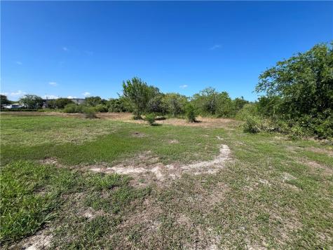 0 Lot 13 Mccullough (Tiner) Ingleside TX 78362
