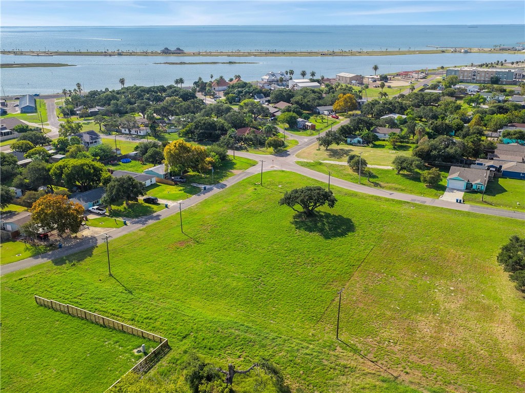 1215 Lady Claire Street Rockport TX 78382