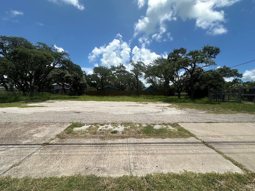 1502 Highway 35 N Rockport TX 78382