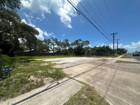 1502 Highway 35 N Rockport TX 78382