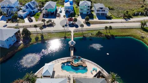 162 La Concha Blvd.#4 Port Aransas TX 78373