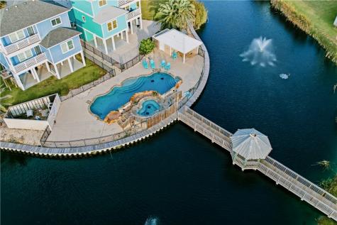 162 La Concha Blvd.#4 Port Aransas TX 78373