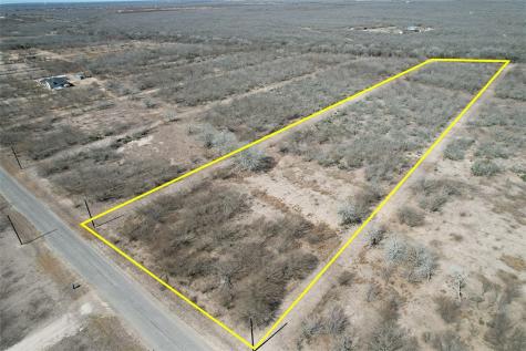 179 County Road 1461 Alice TX 78332