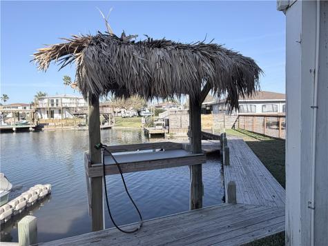 101 Caribbean Drive 25 Corpus Christi TX 78418