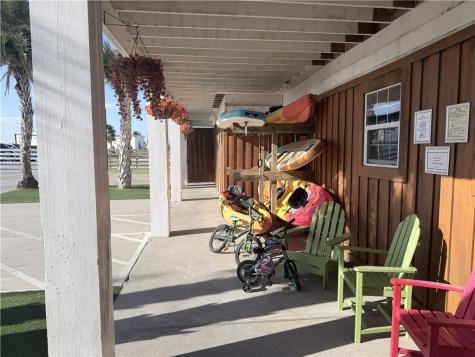 101 Caribbean Drive 25 Corpus Christi TX 78418