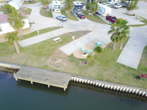101 Caribbean Drive 25 Corpus Christi TX 78418