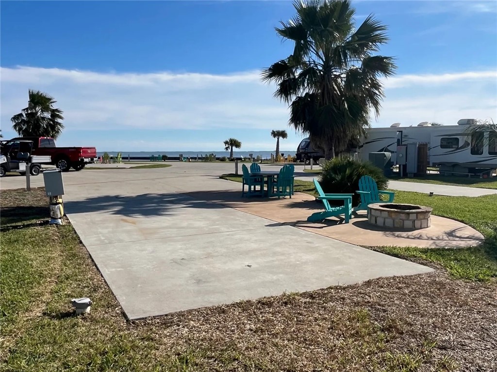 101 Caribbean Drive 25 Corpus Christi TX 78418